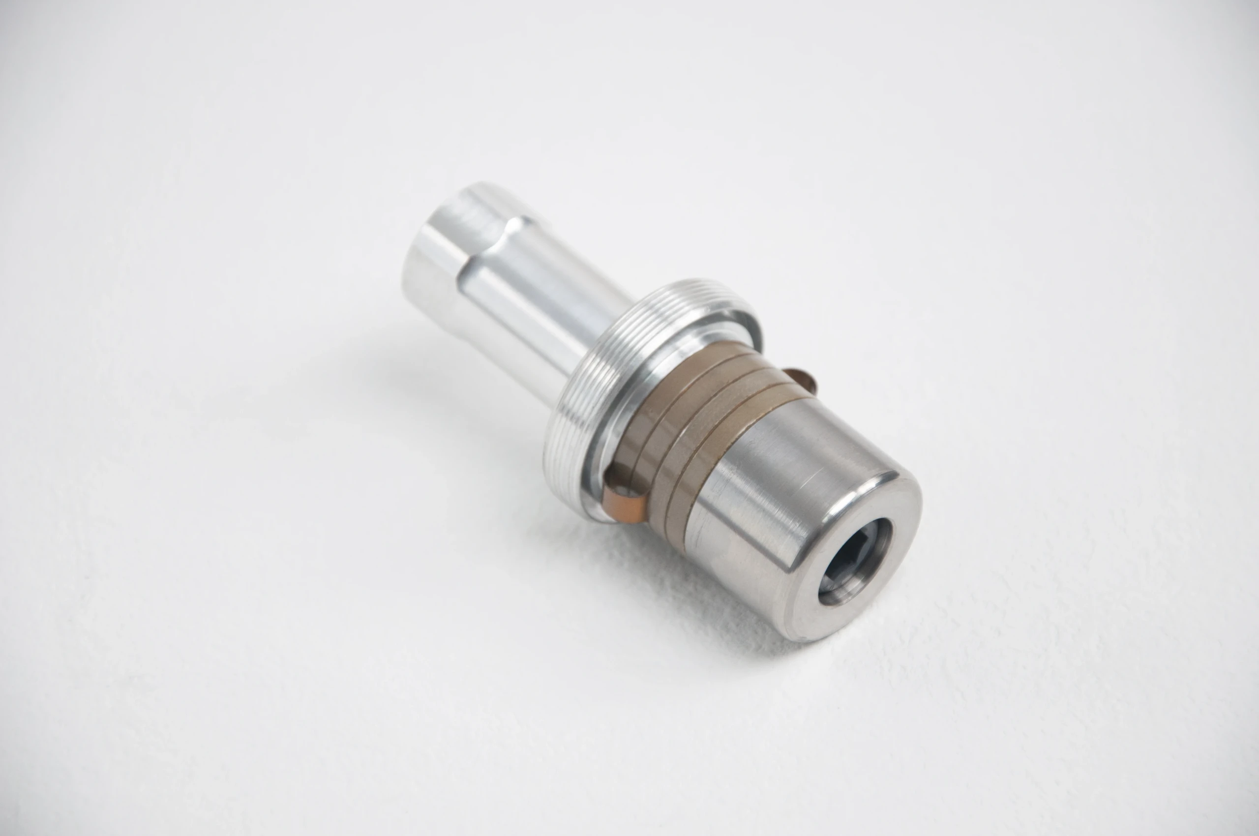 28kHz-600W-F30-SA-1 - Image 3