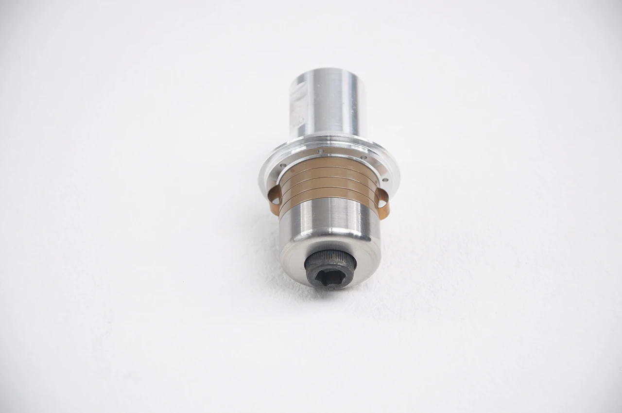 35kHz-900W-F30-SA-1 - Image 2