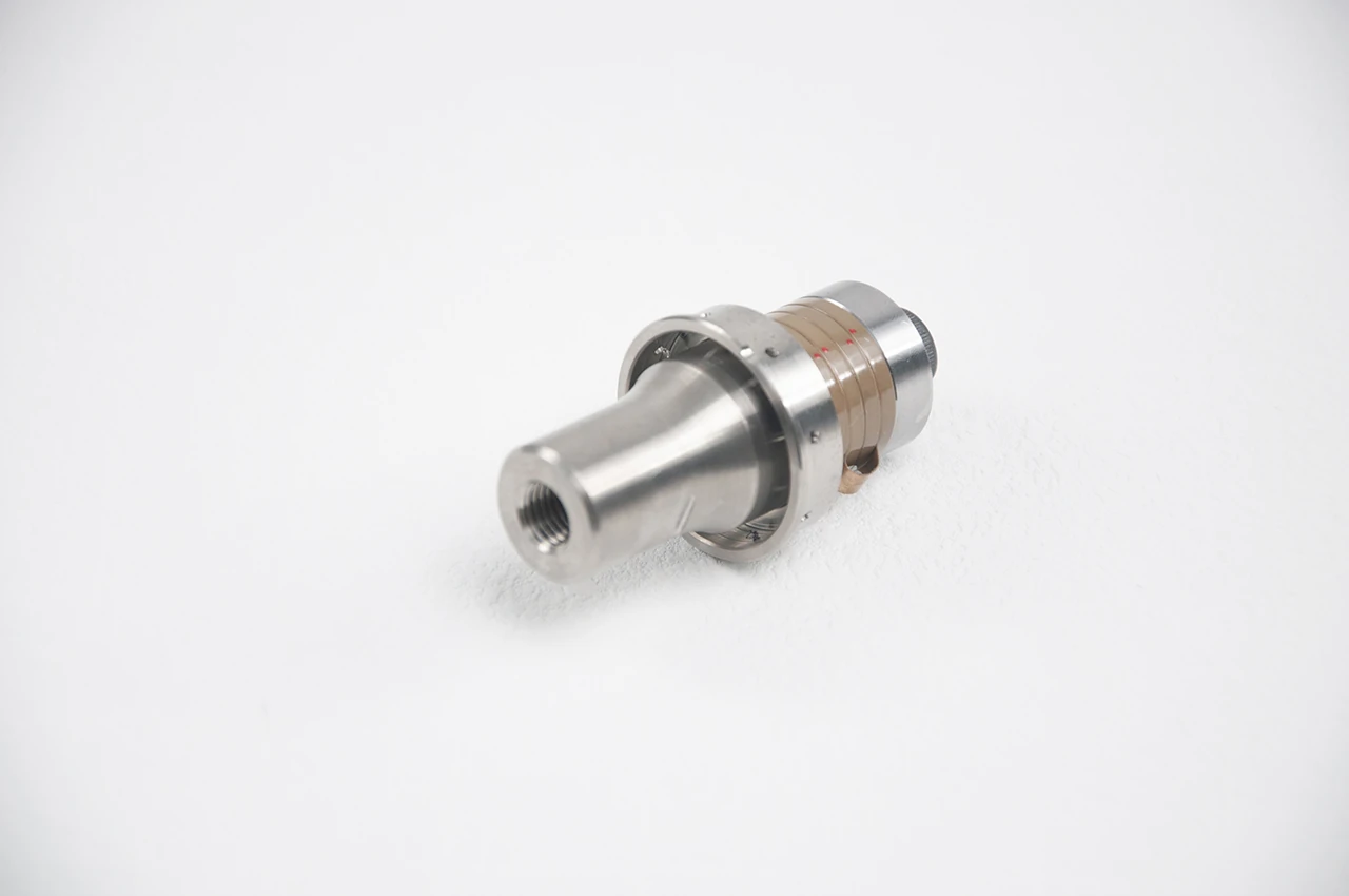 Herrmann Transducer 35kHz 1200watt - Image 4