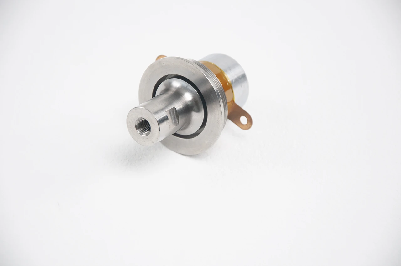SoniKKs Transducer 35kHz 1200watt - Image 4